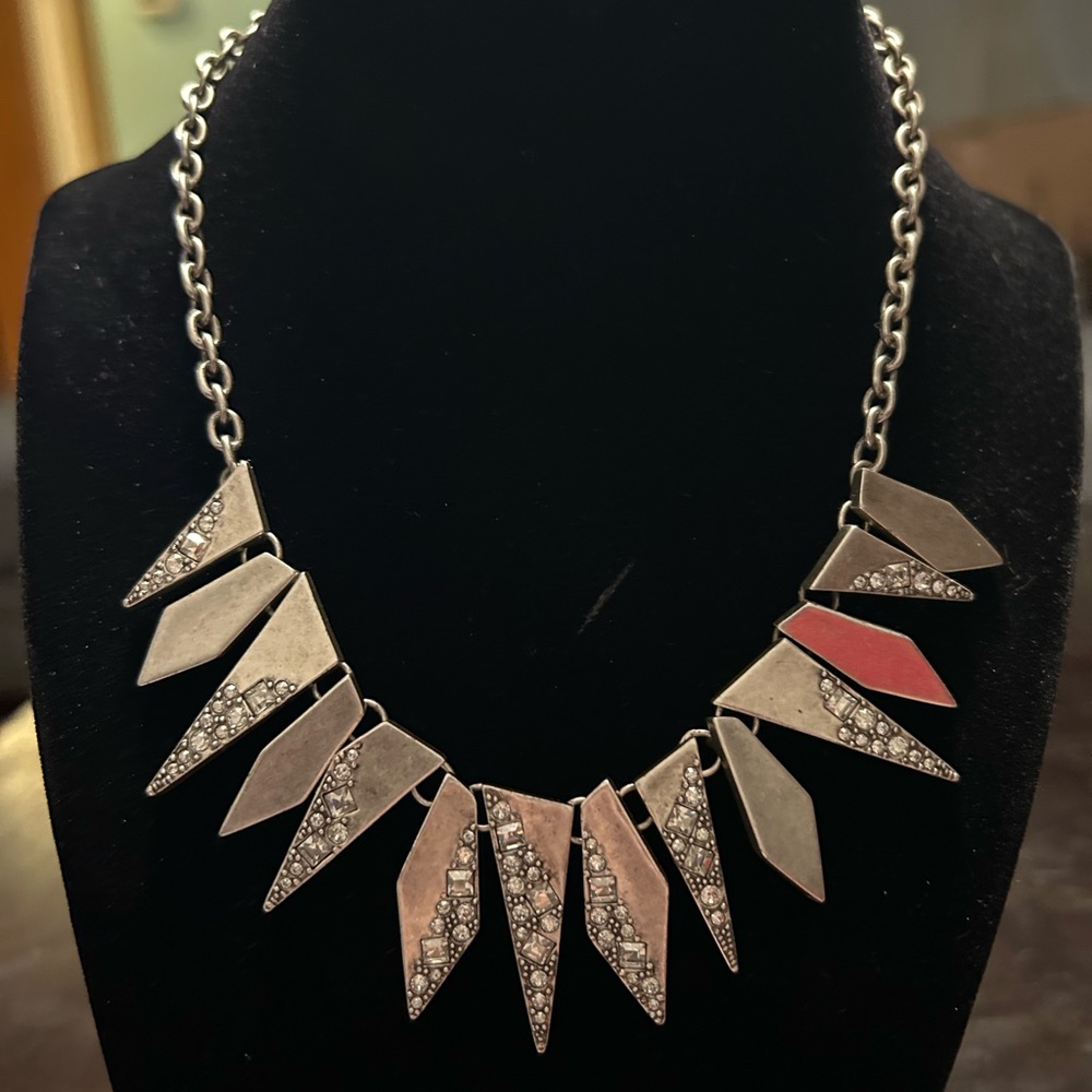 Double Edge Necklace